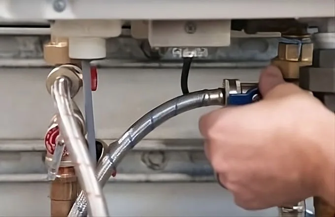 Tankless water heater maintenance and descaling in Ventura and Santa Barbara by Smart Choice Plumbing.